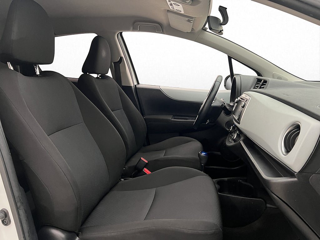 Vehicle Image 22