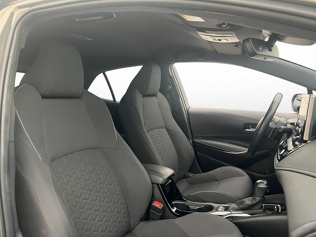 Vehicle Image 23