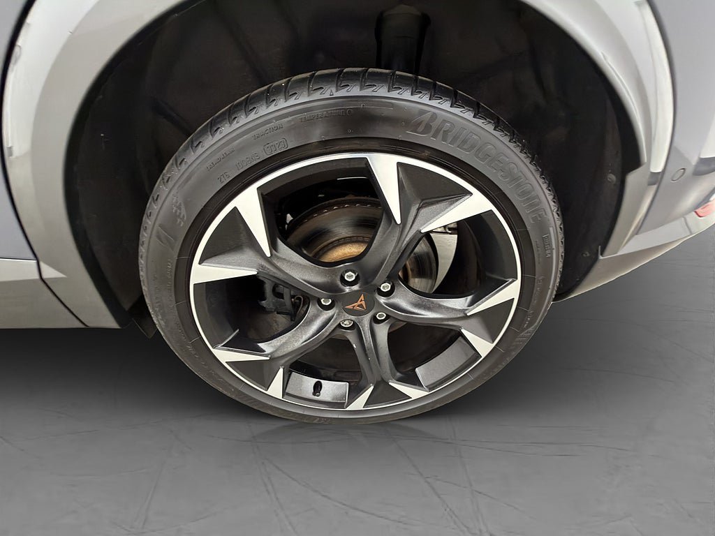 Vehicle Image 31