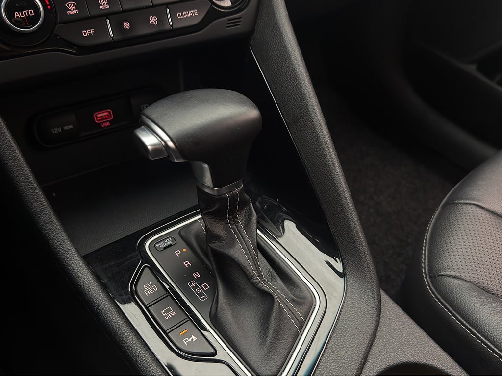 Vehicle Image 22