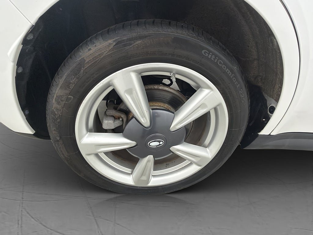Vehicle Image 37