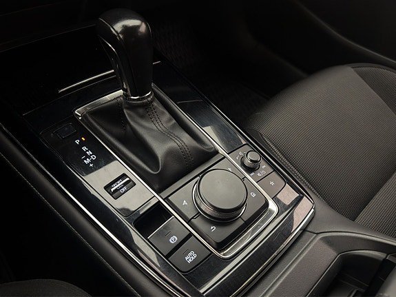 Vehicle Image 27