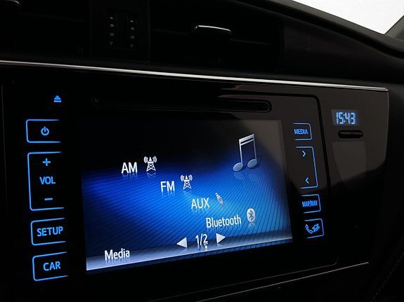 Vehicle Image 16