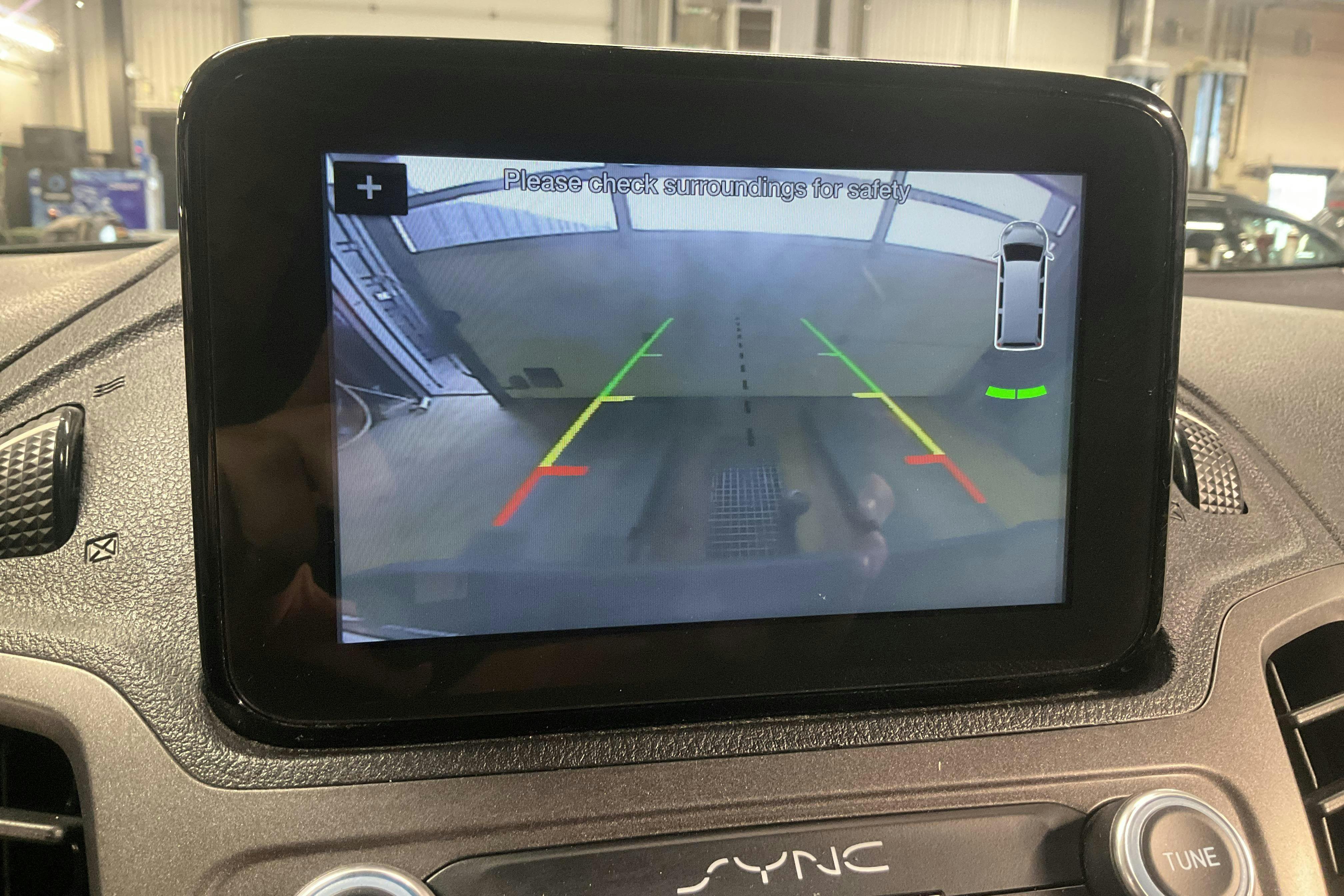 Vehicle Image 11