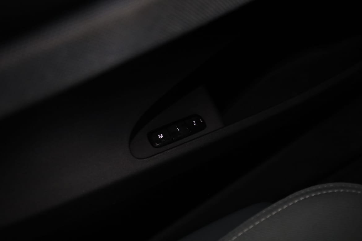 Vehicle Image 40