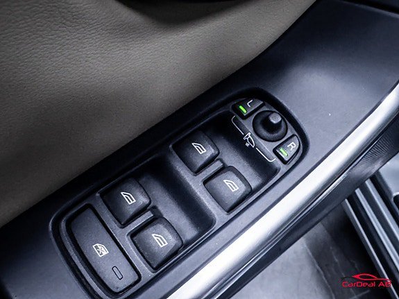 Vehicle Image 27