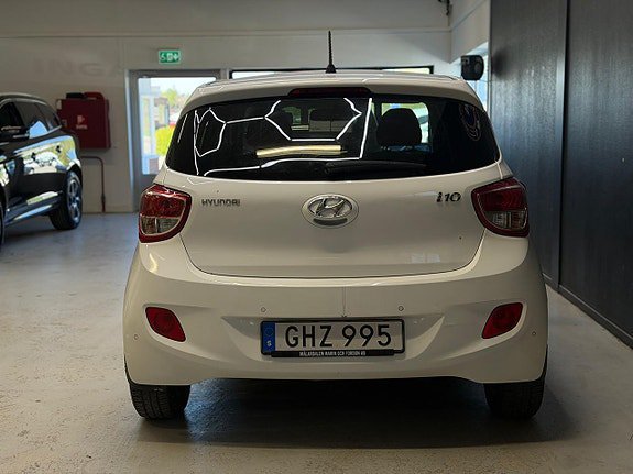 Vehicle Image 20
