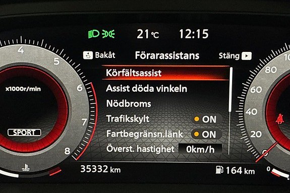 Vehicle Image 24