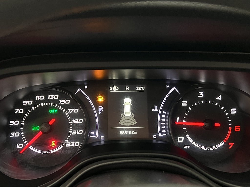 Vehicle Image 18