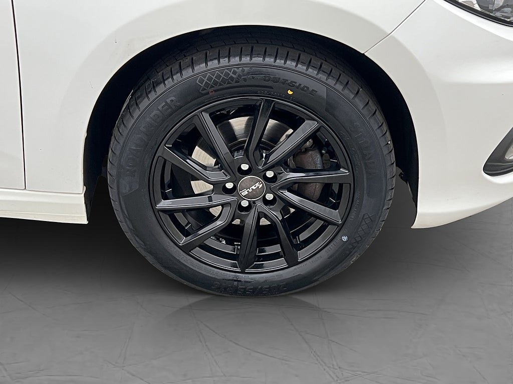Vehicle Image 30