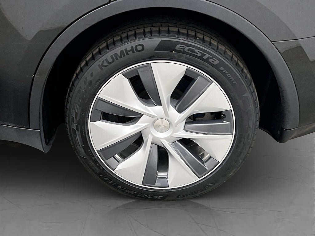Vehicle Image 31