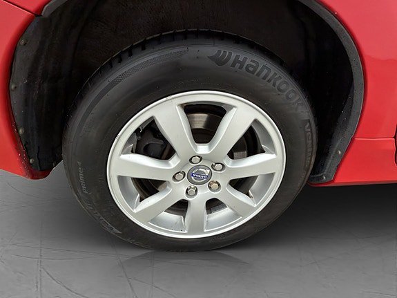 Vehicle Image 26