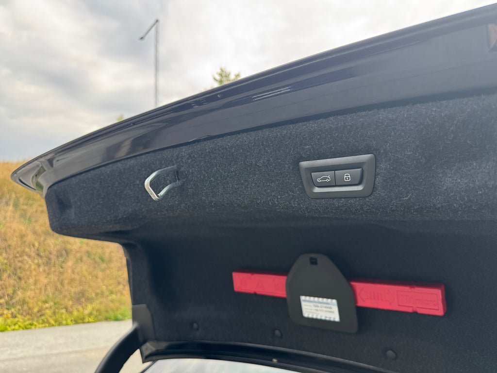 Vehicle Image 29