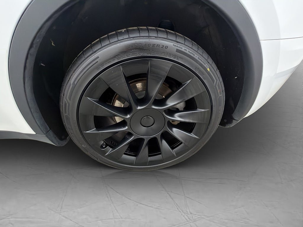 Vehicle Image 30