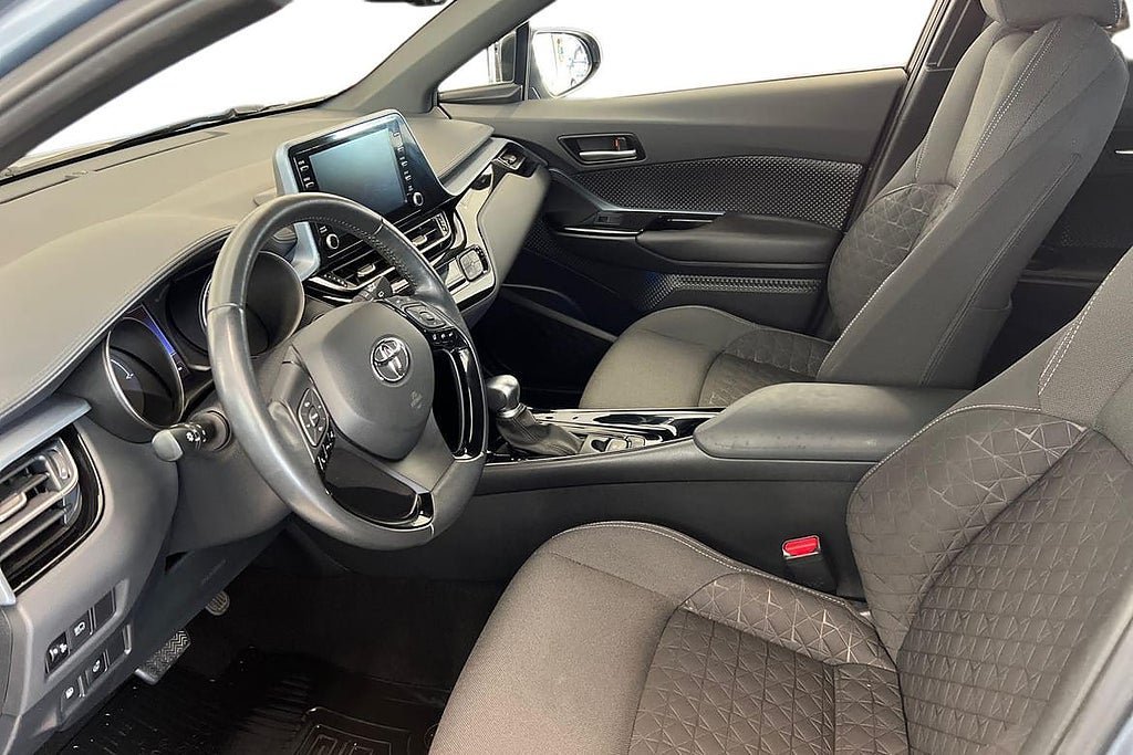 Vehicle Image 14