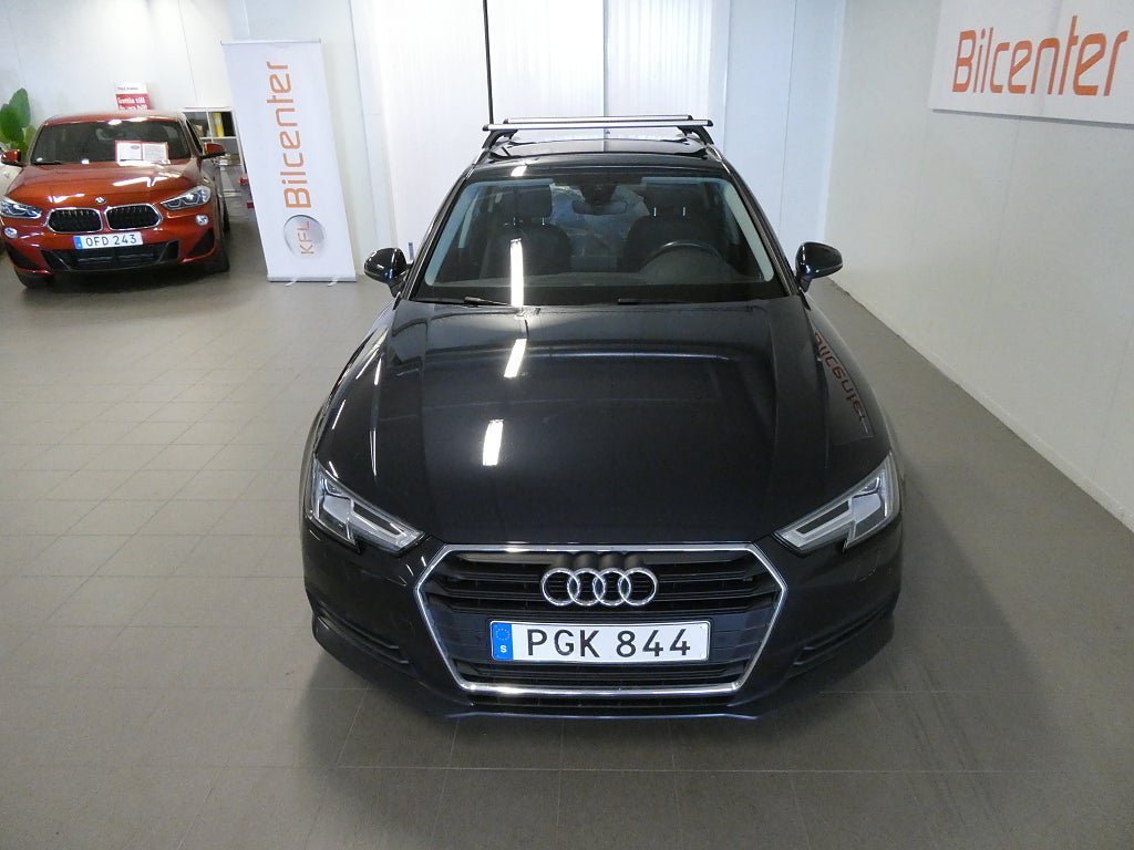 Vehicle Image 9