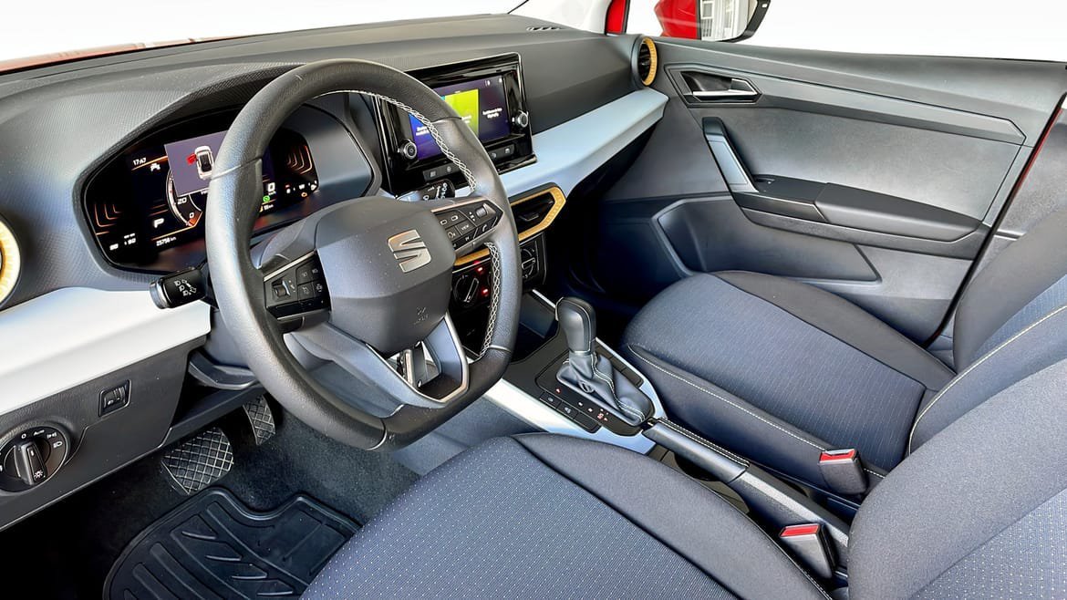 Vehicle Image 7