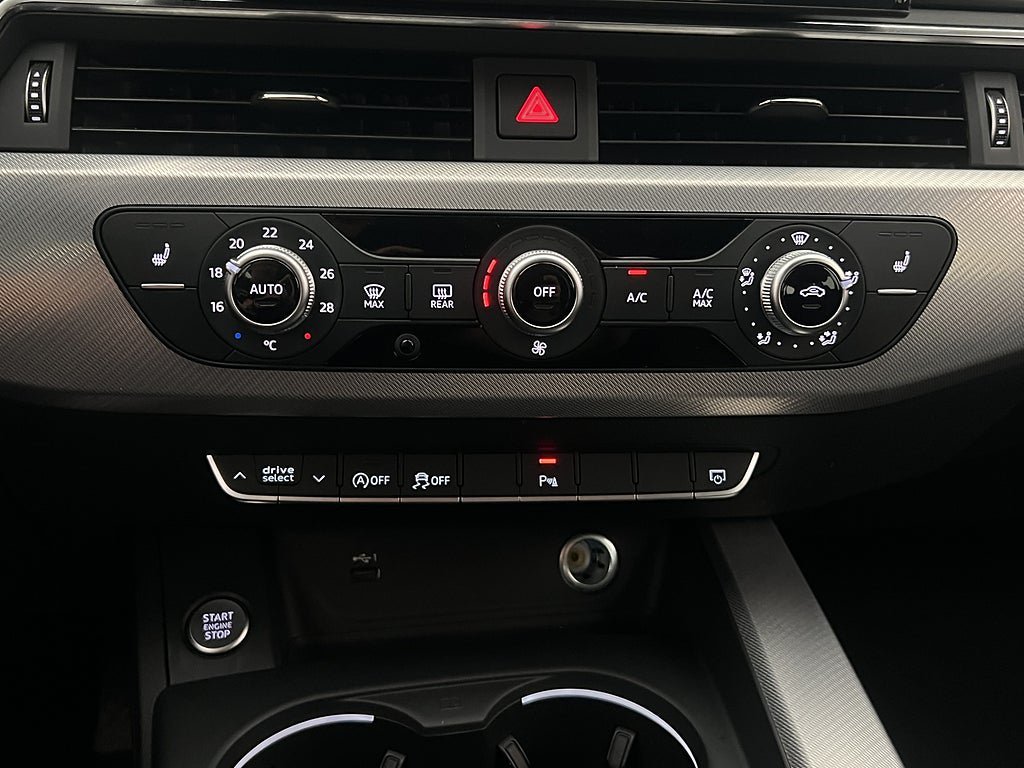 Vehicle Image 26