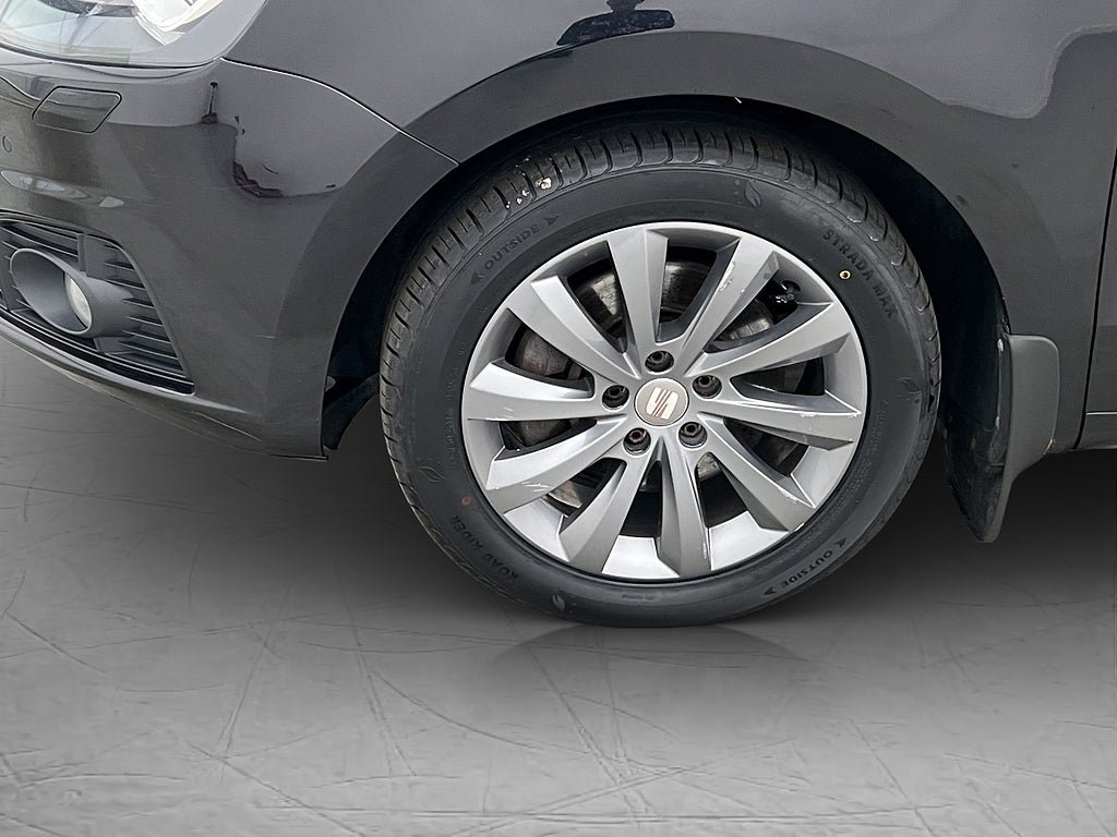 Vehicle Image 30