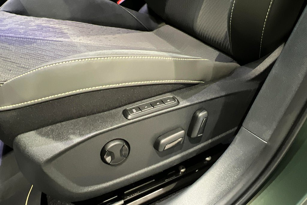 Vehicle Image 20
