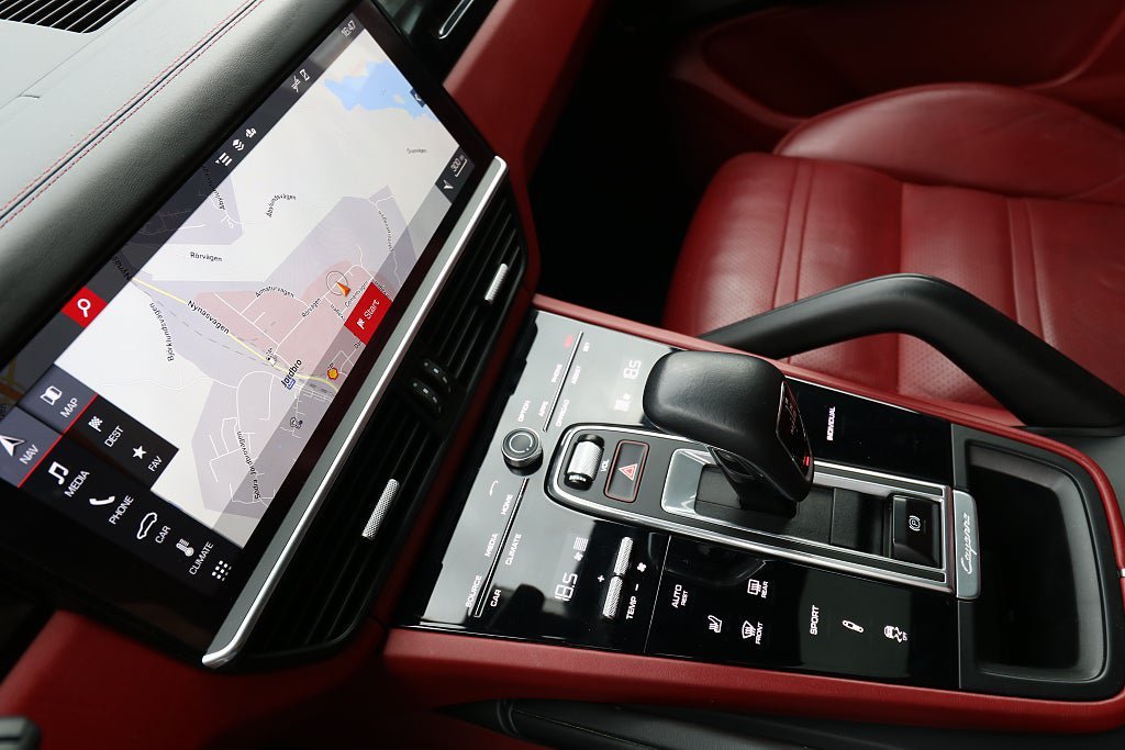 Vehicle Image 13