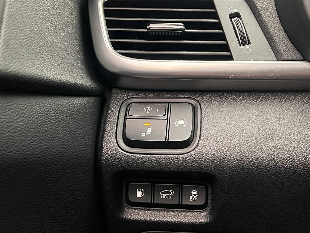 Vehicle Image 27