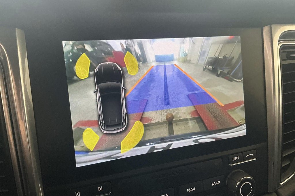 Vehicle Image 12
