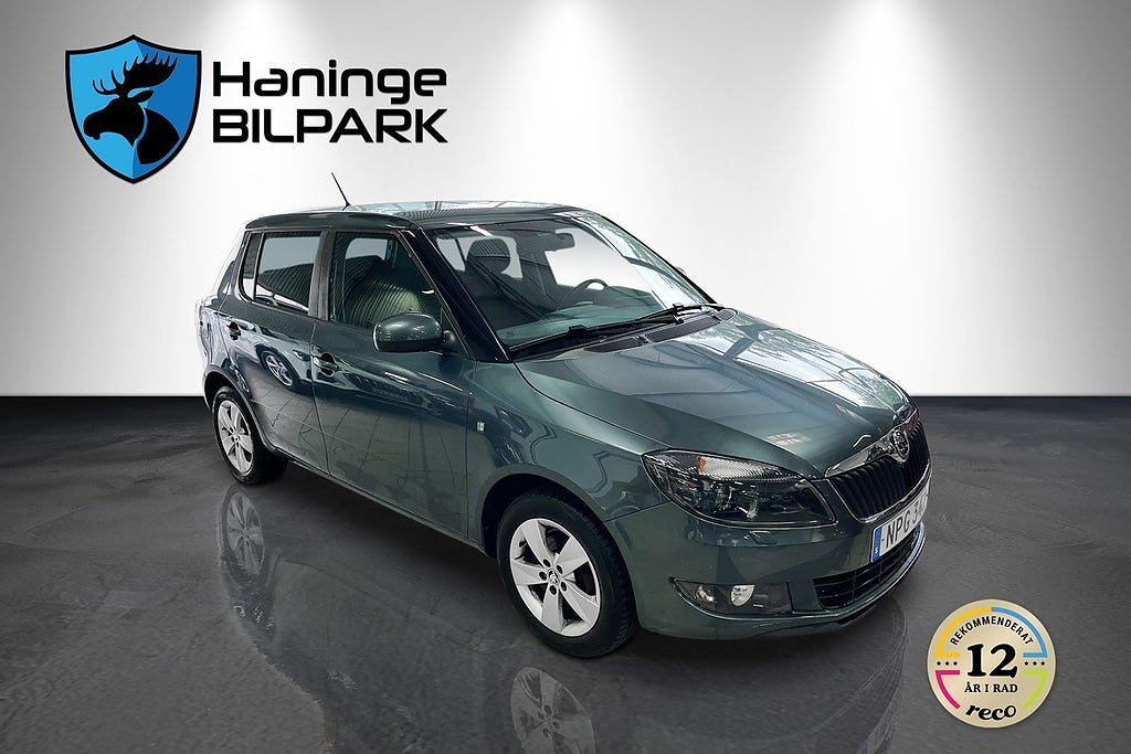 Vehicle Image 5