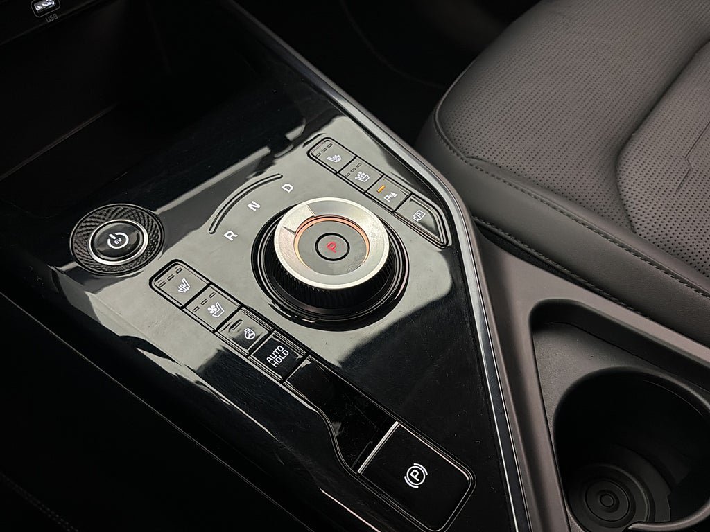 Vehicle Image 22
