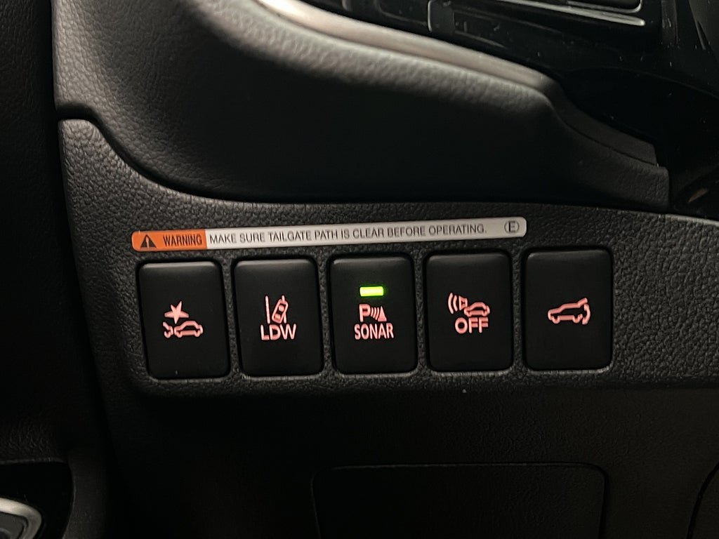Vehicle Image 24
