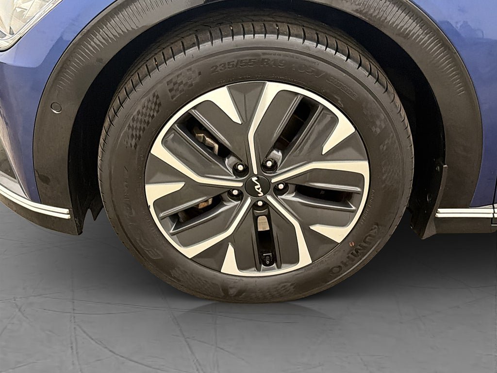 Vehicle Image 31