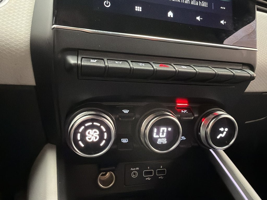 Vehicle Image 26