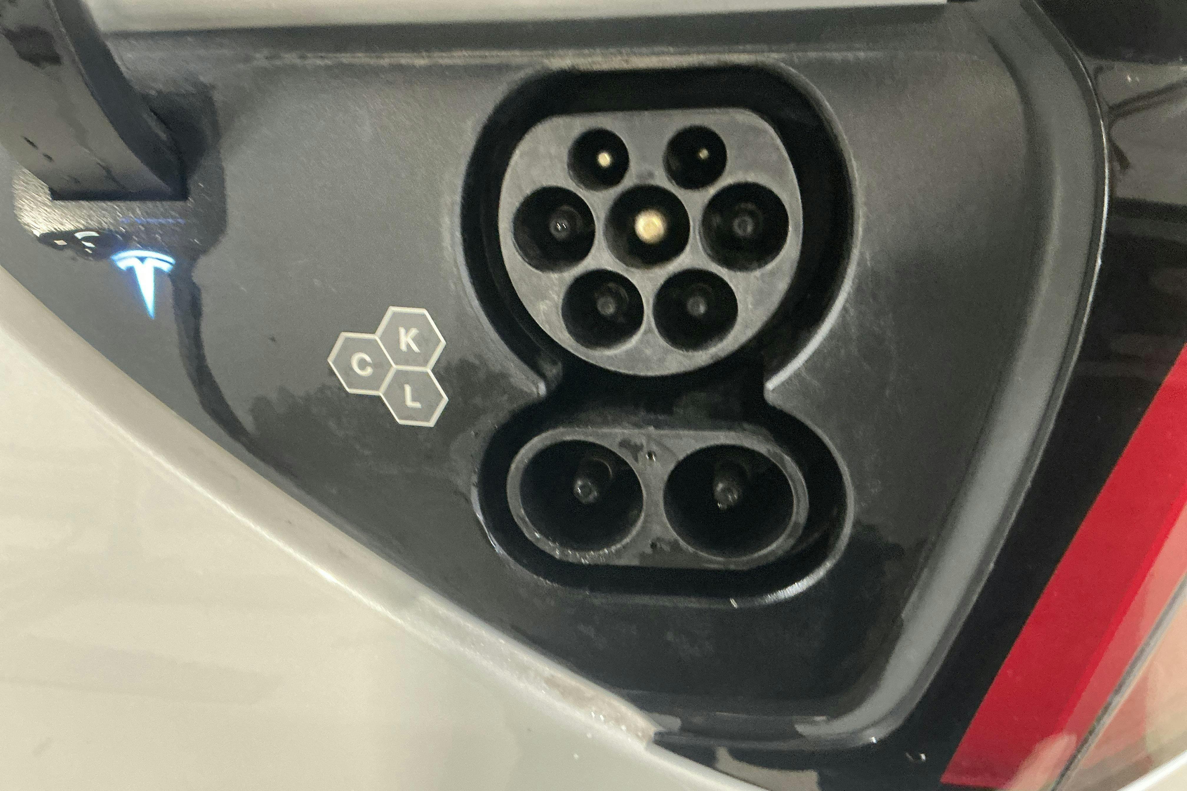 Vehicle Image 17