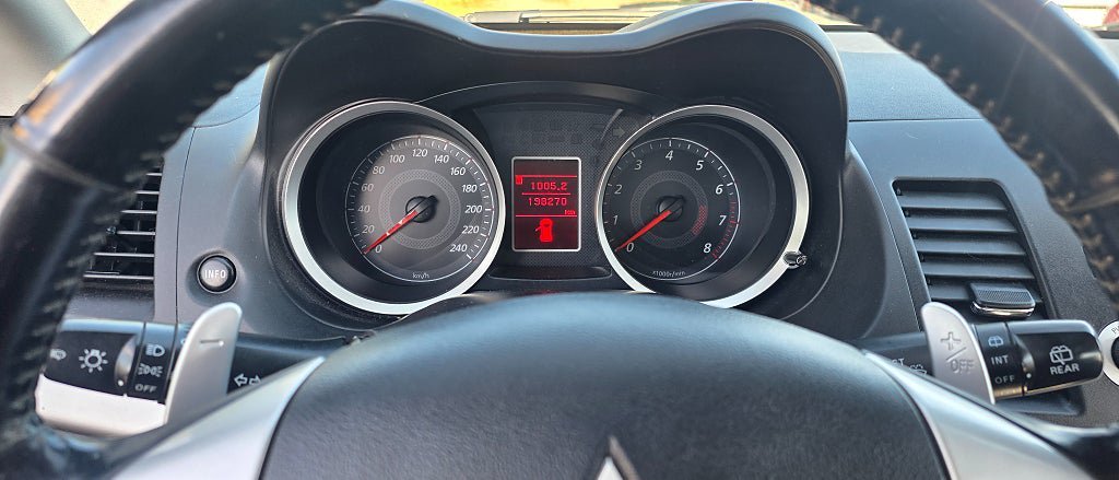 Vehicle Image 18