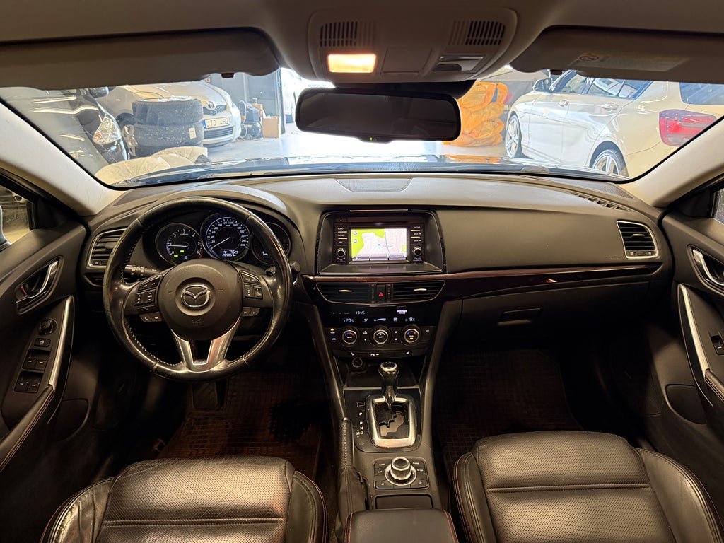 Vehicle Image 19