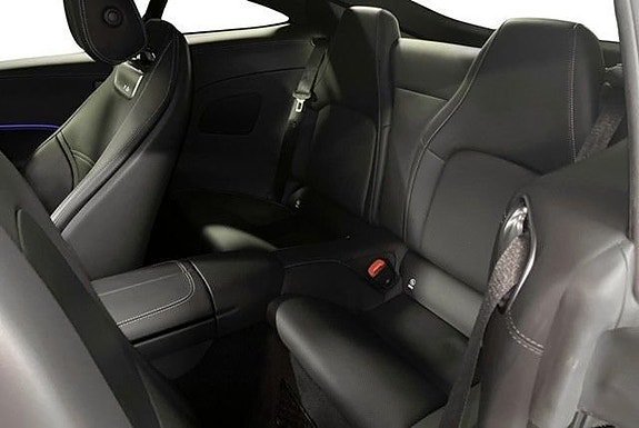 Vehicle Image 10