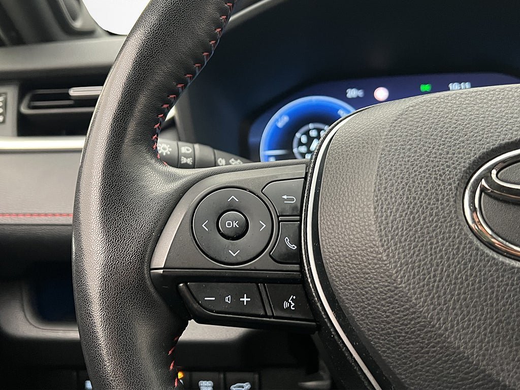 Vehicle Image 16