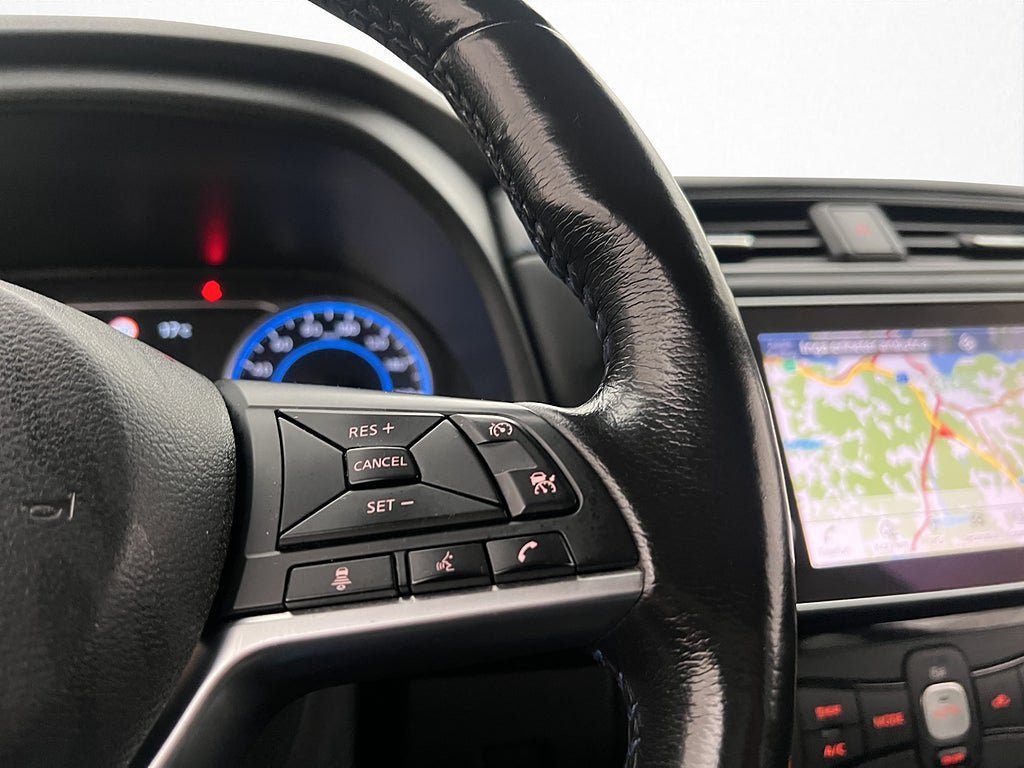 Vehicle Image 23