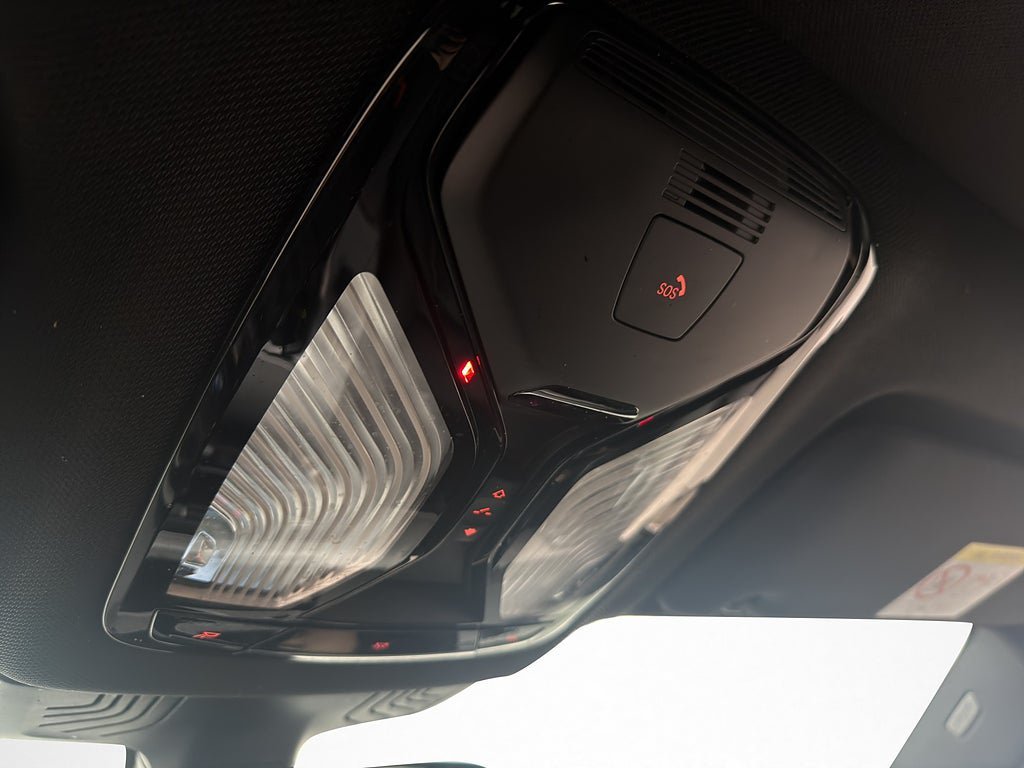 Vehicle Image 23