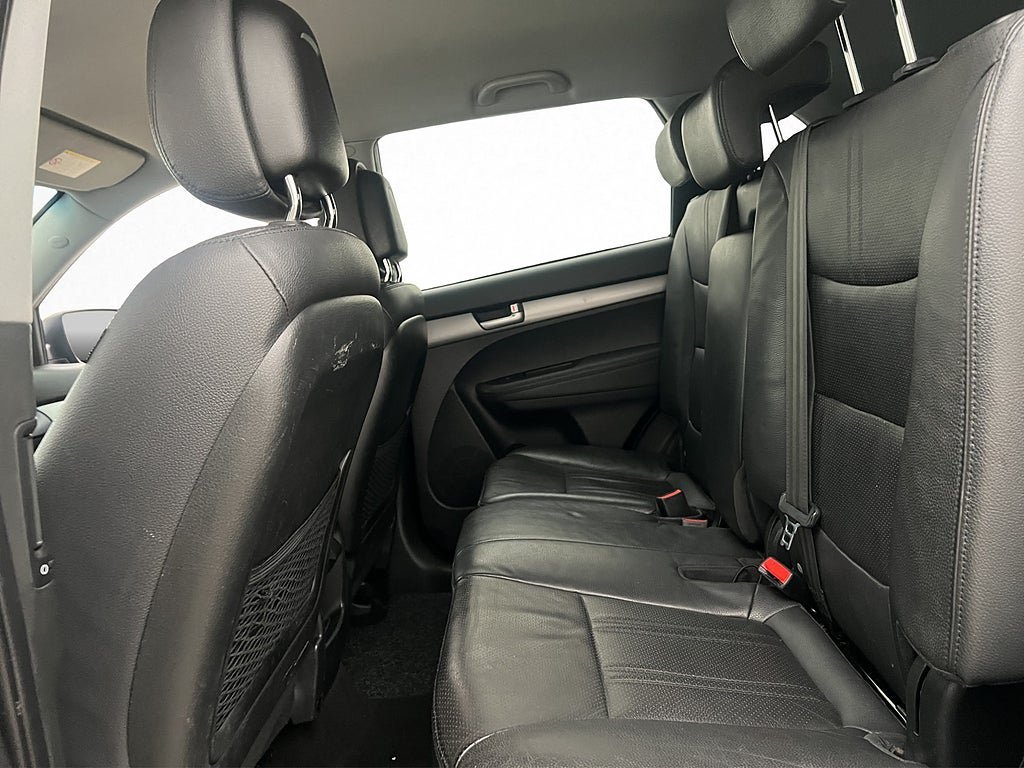 Vehicle Image 28