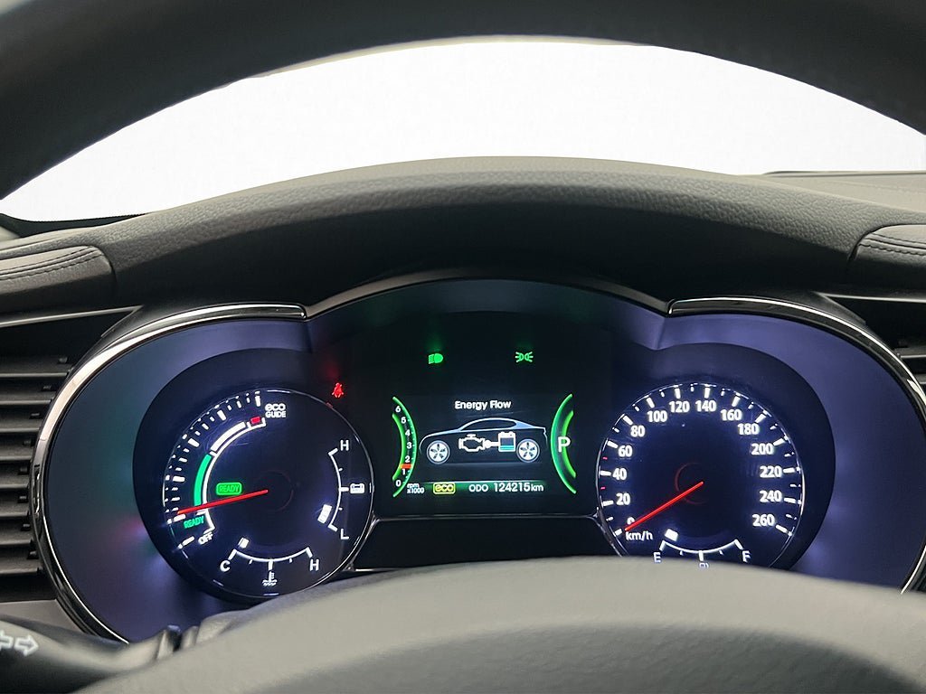 Vehicle Image 23