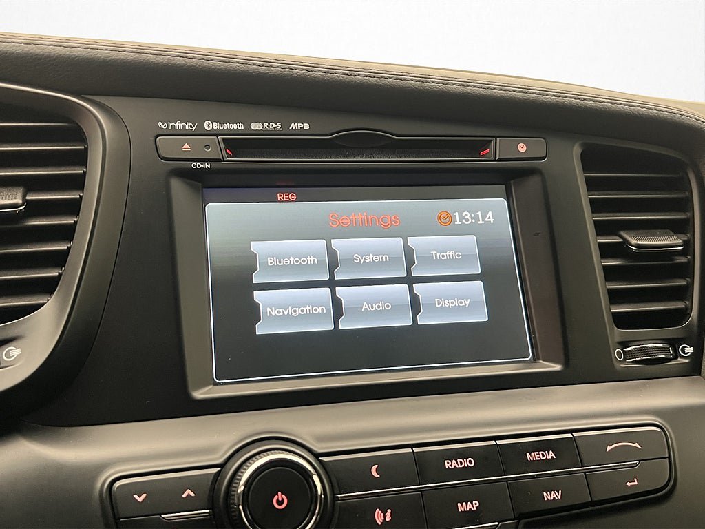 Vehicle Image 24