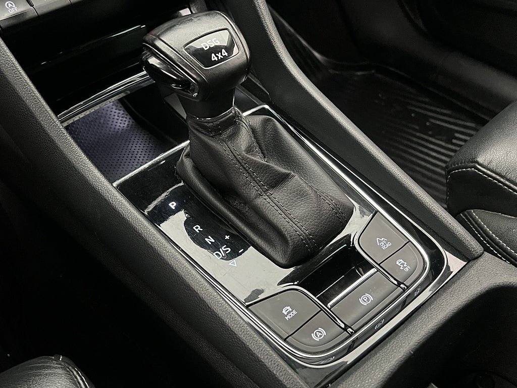 Vehicle Image 23