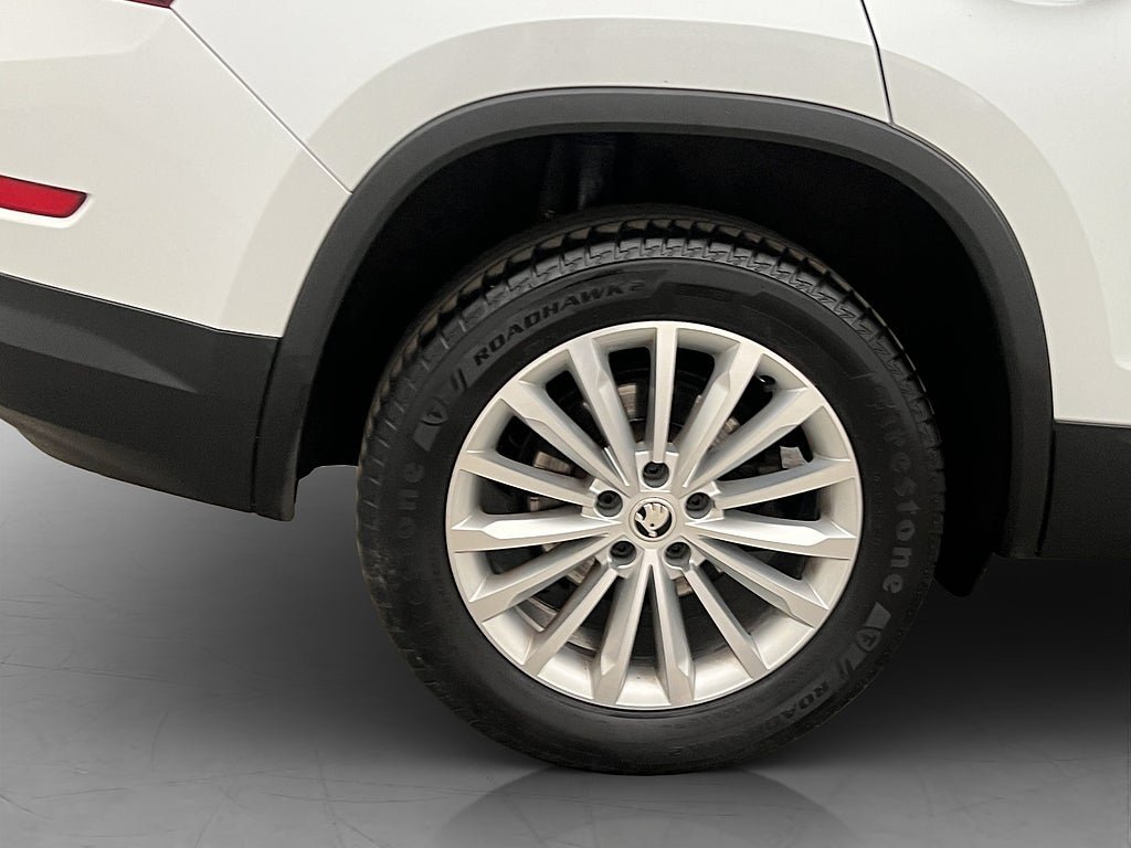 Vehicle Image 30