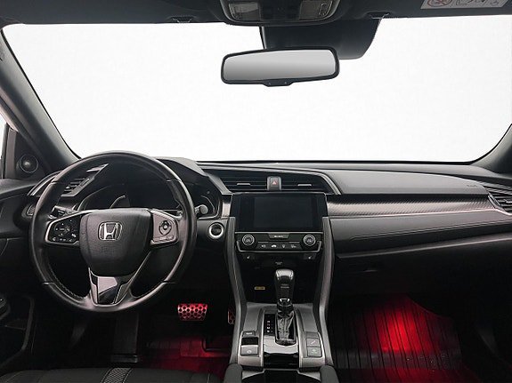 Vehicle Image 19