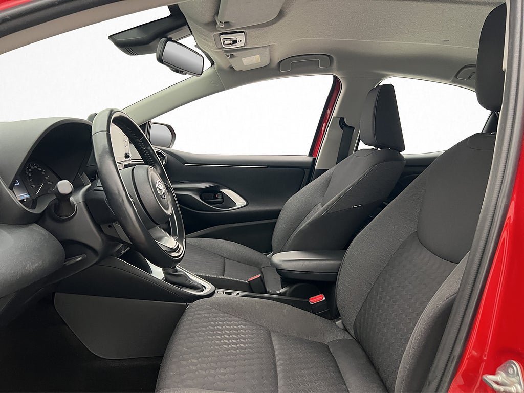 Vehicle Image 9
