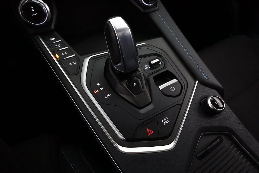 Vehicle Image 24