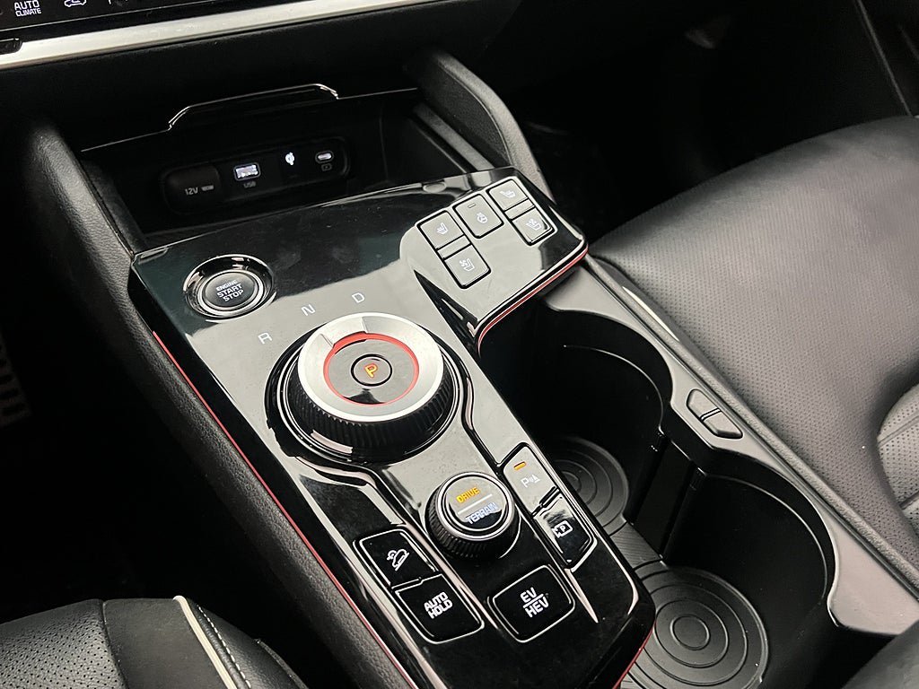 Vehicle Image 27