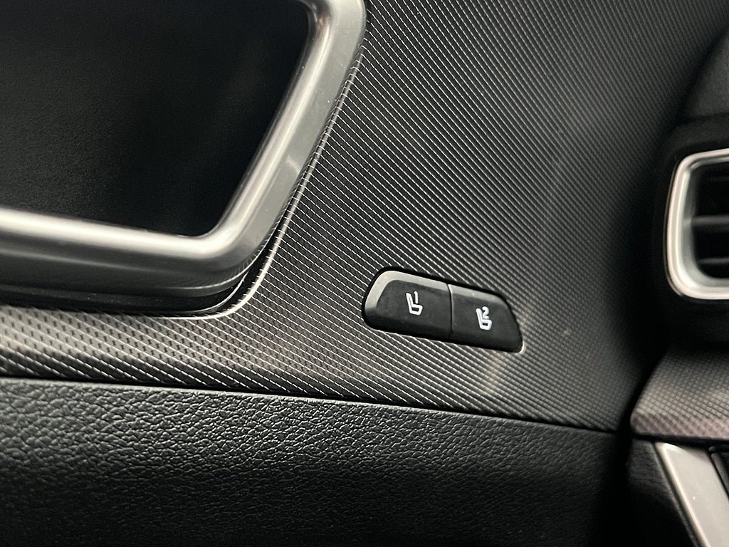 Vehicle Image 28