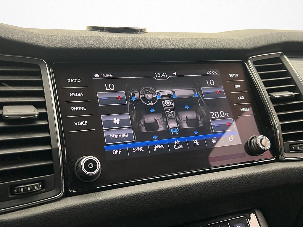 Vehicle Image 21